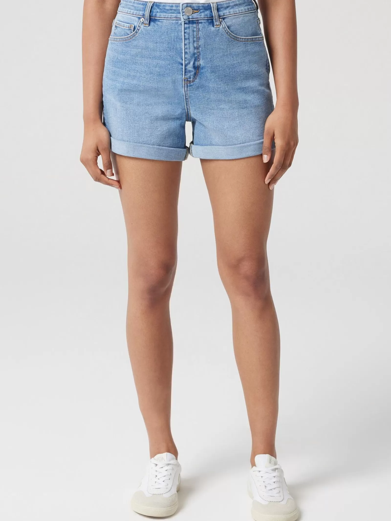 Alexa Boyfriend Short | Jeanswest New