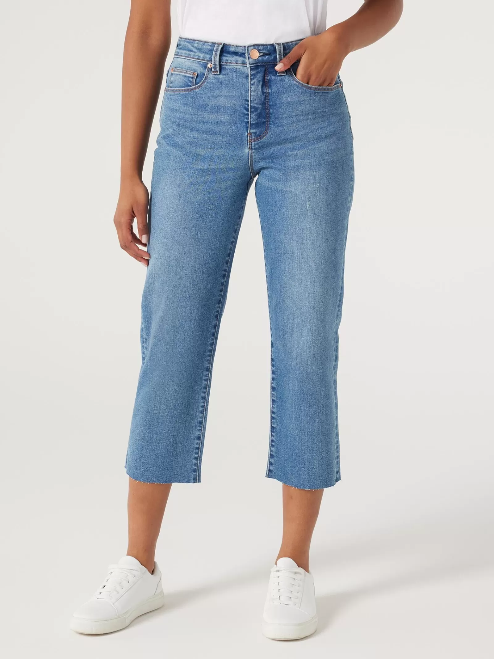 Annie Mid-Waisted Straight Capri | Jeanswest Discount