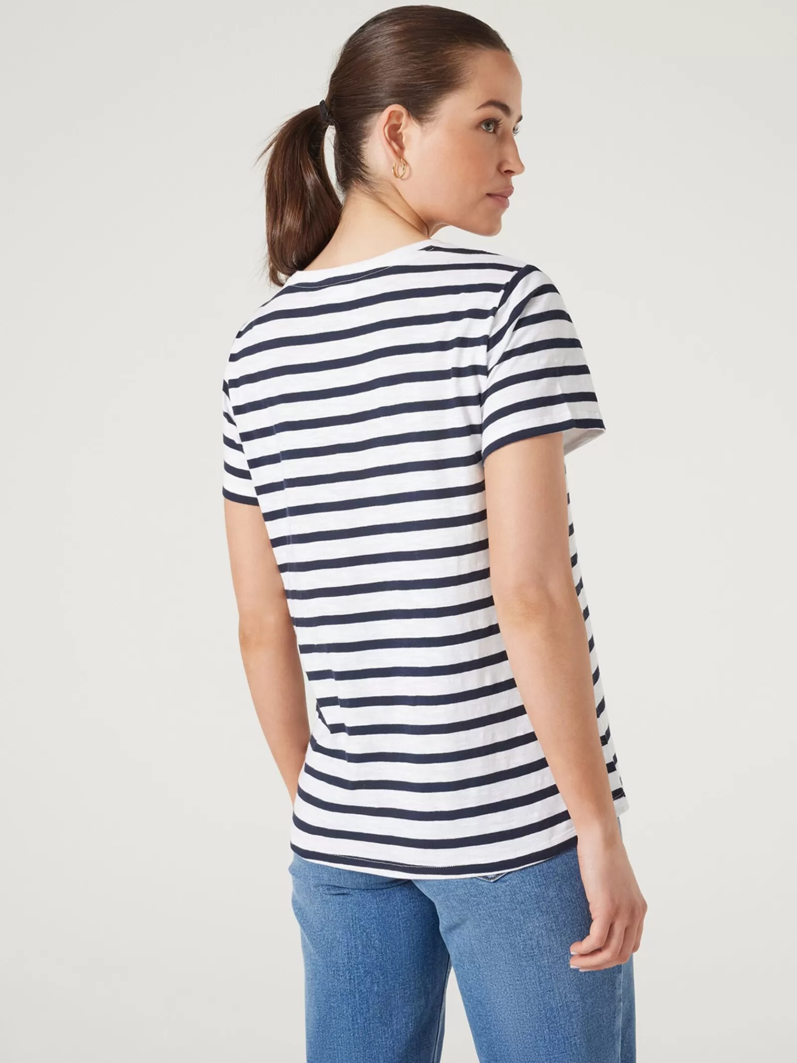 Essential Slub Pocket Tee | Jeanswest Best