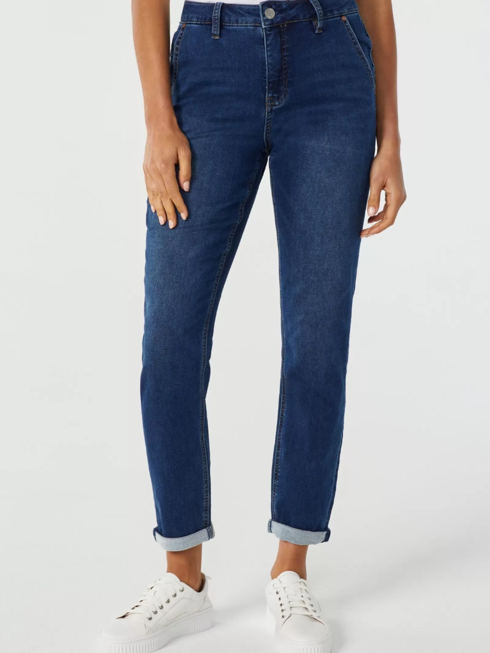 Louisa Slim Boyfriend Jeans | Jeanswest Outlet