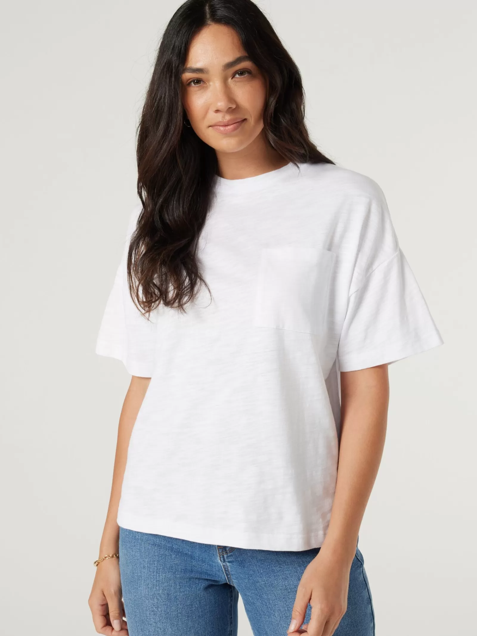 Relaxed Pocket Tee | Jeanswest Best