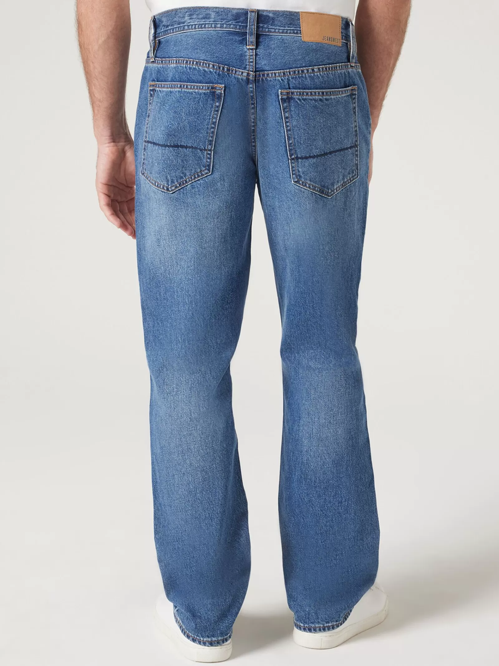 Straight Leg Jeans | Jeanswest Shop