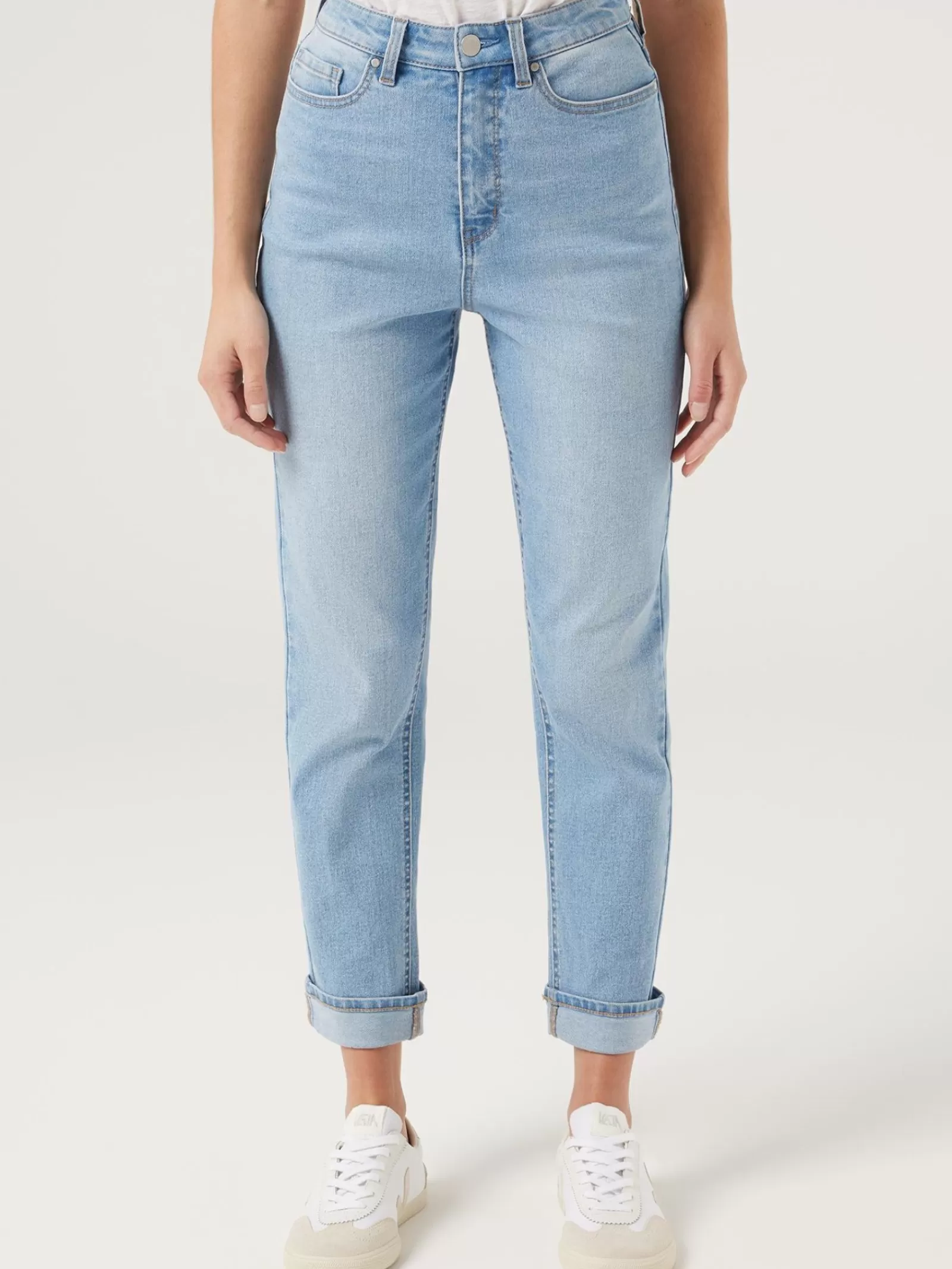 Tapered Jeans | Jeanswest Store